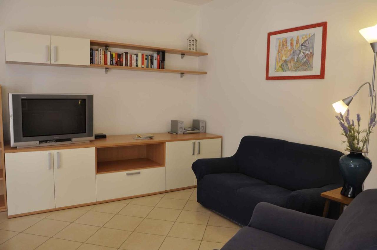 Apartments In Lazise - Gardasee 30250 Kültér fotó